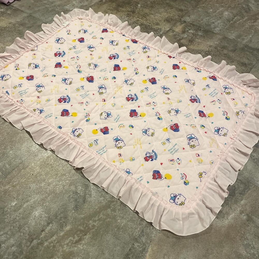 hello kitty vintage baby pink quilted mini blanket 40x27